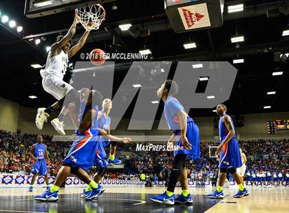 Thumbnail 2 in Jonesboro vs. West Memphis (AAA 6A Final) photogallery.