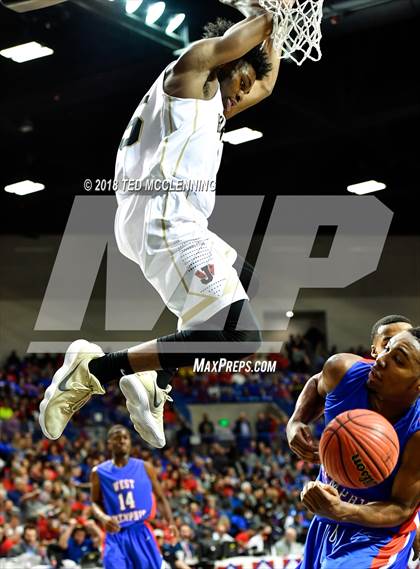 Thumbnail 3 in Jonesboro vs. West Memphis (AAA 6A Final) photogallery.