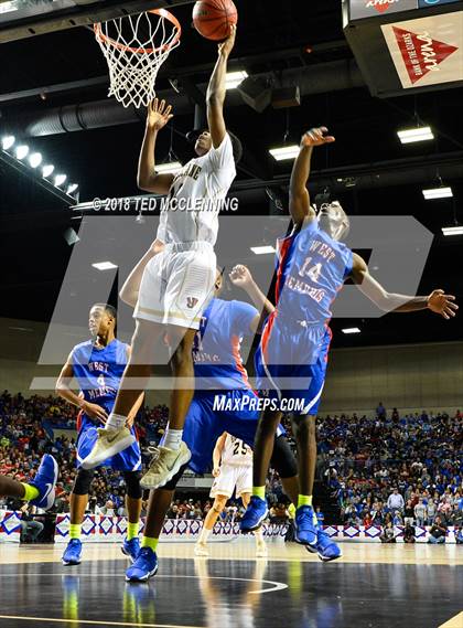 Thumbnail 3 in Jonesboro vs. West Memphis (AAA 6A Final) photogallery.