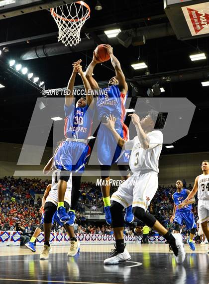 Thumbnail 3 in Jonesboro vs. West Memphis (AAA 6A Final) photogallery.