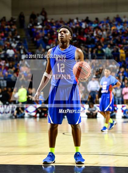 Thumbnail 2 in Jonesboro vs. West Memphis (AAA 6A Final) photogallery.