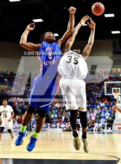 Thumbnail 1 in Jonesboro vs. West Memphis (AAA 6A Final) photogallery.