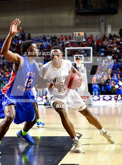 Thumbnail 1 in Jonesboro vs. West Memphis (AAA 6A Final) photogallery.