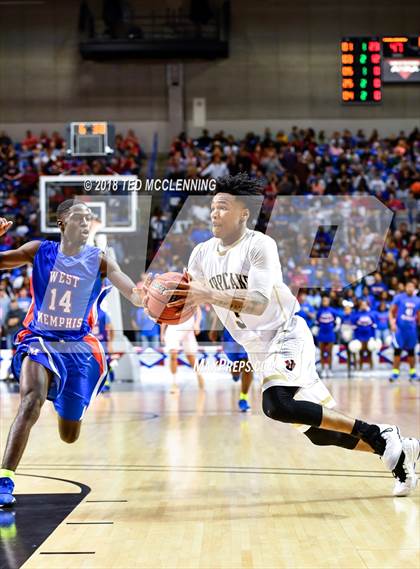 Thumbnail 3 in Jonesboro vs. West Memphis (AAA 6A Final) photogallery.