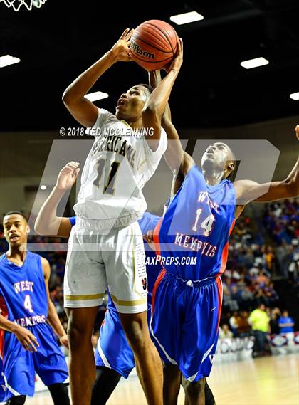 Thumbnail 1 in Jonesboro vs. West Memphis (AAA 6A Final) photogallery.