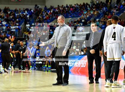 Thumbnail 2 in Jonesboro vs. West Memphis (AAA 6A Final) photogallery.