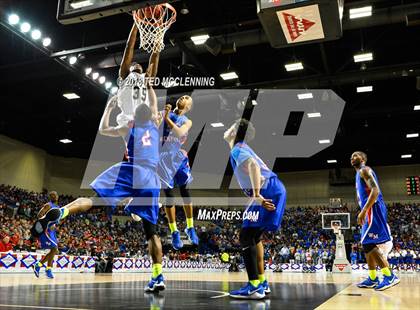 Thumbnail 2 in Jonesboro vs. West Memphis (AAA 6A Final) photogallery.