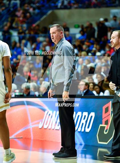 Thumbnail 1 in Jonesboro vs. West Memphis (AAA 6A Final) photogallery.