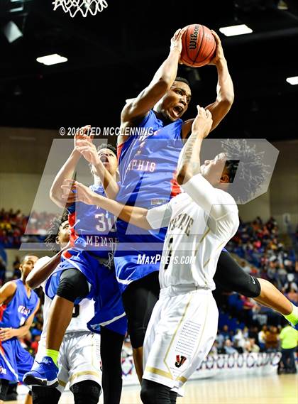 Thumbnail 3 in Jonesboro vs. West Memphis (AAA 6A Final) photogallery.