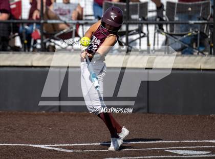 Thumbnail 3 in Kirbyville vs. East Bernard (UILRegion 3A D2 Area Playoff Game 2) photogallery.
