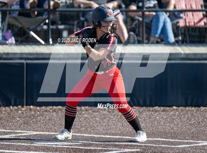 Thumbnail 1 in Kirbyville vs. East Bernard (UILRegion 3A D2 Area Playoff Game 2) photogallery.