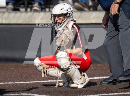 Thumbnail 2 in Kirbyville vs. East Bernard (UILRegion 3A D2 Area Playoff Game 2) photogallery.