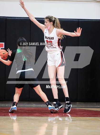 Thumbnail 2 in Granada Hills Charter @  Harvard-Westlake photogallery.