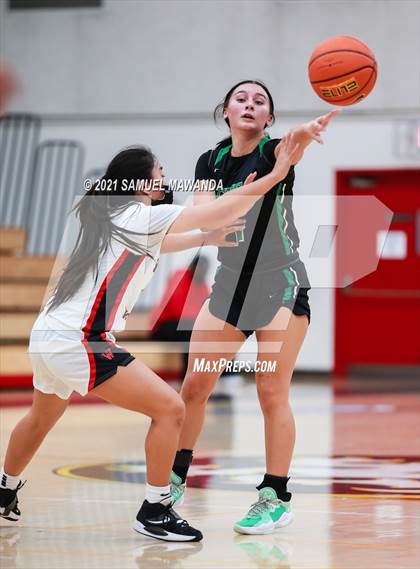 Thumbnail 3 in Granada Hills Charter @  Harvard-Westlake photogallery.