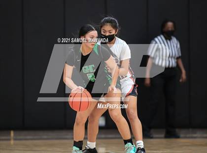 Thumbnail 2 in Granada Hills Charter @  Harvard-Westlake photogallery.