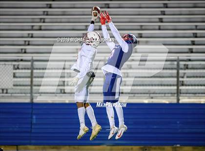 Thumbnail 2 in Clarke vs. Cold Spring Harbor (Sec VIII Conf IV Semifinal) photogallery.