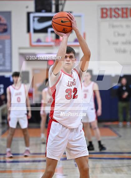 Thumbnail 2 in Montgomery vs. Boulder Creek (Tarkanian Classic) photogallery.