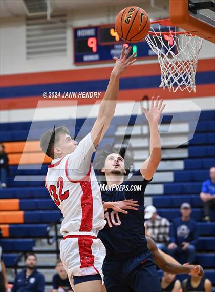 Thumbnail 2 in Montgomery vs. Boulder Creek (Tarkanian Classic) photogallery.