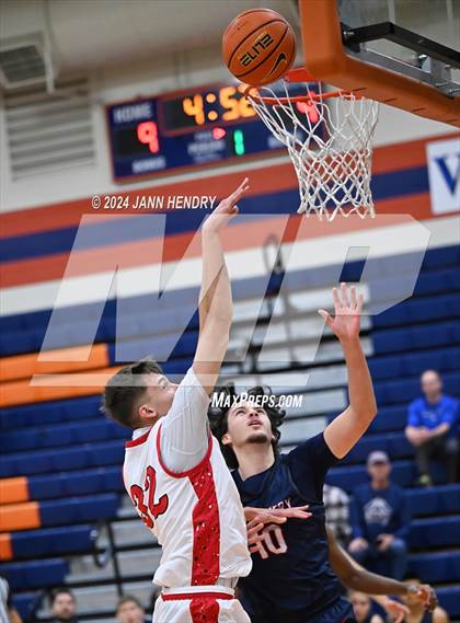 Thumbnail 3 in Montgomery vs. Boulder Creek (Tarkanian Classic) photogallery.