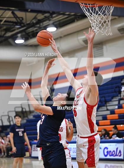 Thumbnail 2 in Montgomery vs. Boulder Creek (Tarkanian Classic) photogallery.