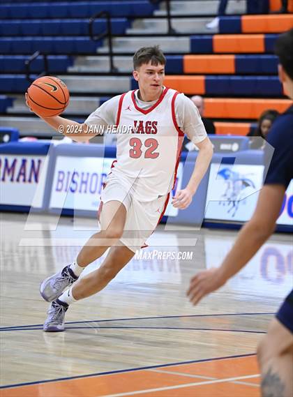 Thumbnail 1 in Montgomery vs. Boulder Creek (Tarkanian Classic) photogallery.