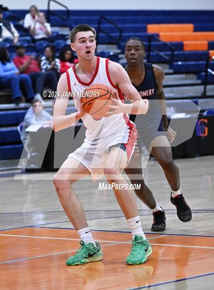 Thumbnail 1 in Montgomery vs. Boulder Creek (Tarkanian Classic) photogallery.