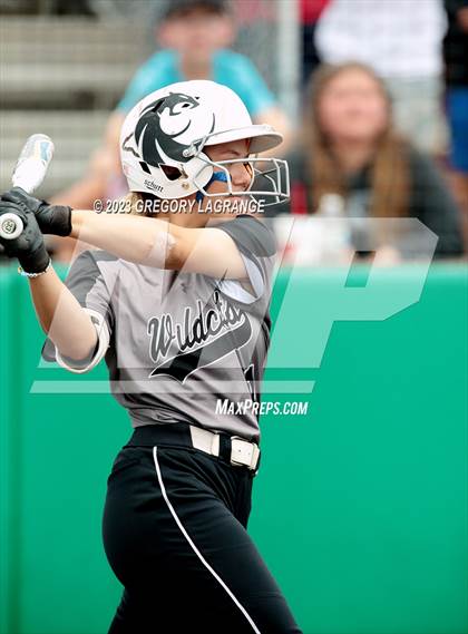 Thumbnail 2 in Guyer vs Keller Game 3 (UIL 6A Regional Finals) photogallery.