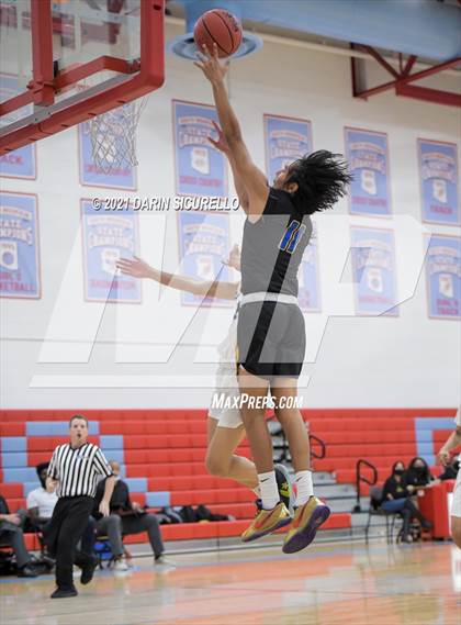 Thumbnail 1 in Buckeye vs Fairfax (PXU Coyote Classic Tournament) photogallery.