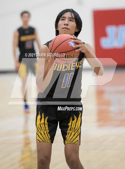 Thumbnail 2 in Buckeye vs Fairfax (PXU Coyote Classic Tournament) photogallery.