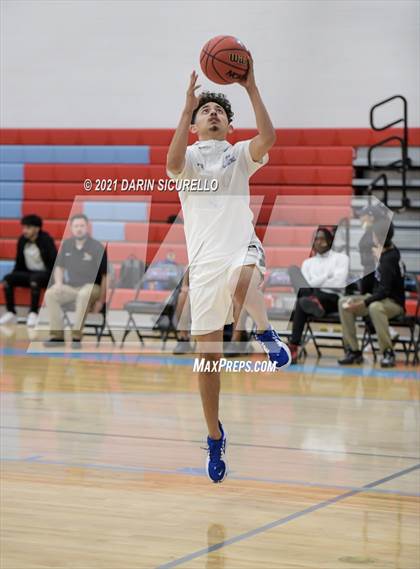 Thumbnail 1 in Buckeye vs Fairfax (PXU Coyote Classic Tournament) photogallery.