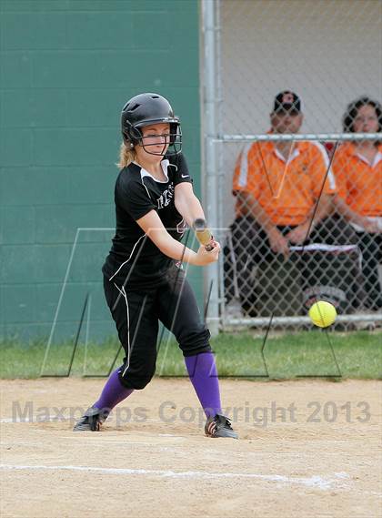 Thumbnail 2 in Coudersport vs Clarion Area (PIAA District IX A Quarterfinal) photogallery.