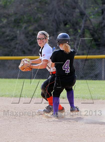 Thumbnail 2 in Coudersport vs Clarion Area (PIAA District IX A Quarterfinal) photogallery.