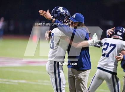 Thumbnail 3 in Aquinas @ St. Pius X-St. Matthias Academy (CIF SS D7 Final) photogallery.