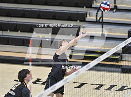 Thumbnail 1 in Guerin Catholic @ Noblesville  photogallery.