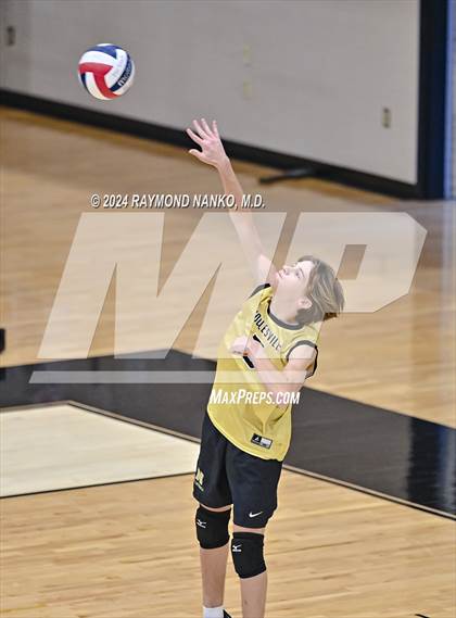 Thumbnail 3 in Guerin Catholic @ Noblesville  photogallery.