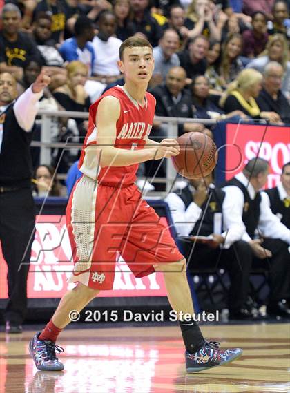 Thumbnail 1 in Mater Dei vs. Bishop O'Dowd (CIF State Open Division Final) photogallery.