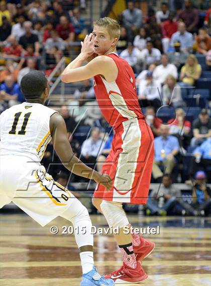 Thumbnail 3 in Mater Dei vs. Bishop O'Dowd (CIF State Open Division Final) photogallery.