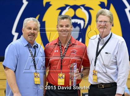 Thumbnail 1 in Mater Dei vs. Bishop O'Dowd (CIF State Open Division Final) photogallery.