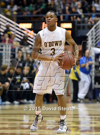 Thumbnail 1 in Mater Dei vs. Bishop O'Dowd (CIF State Open Division Final) photogallery.