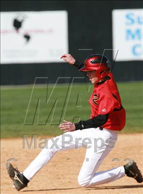 Thumbnail 2 in Ravenwood vs. Rossview photogallery.
