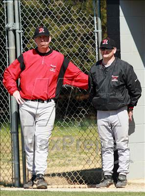 Thumbnail 3 in Ravenwood vs. Rossview photogallery.