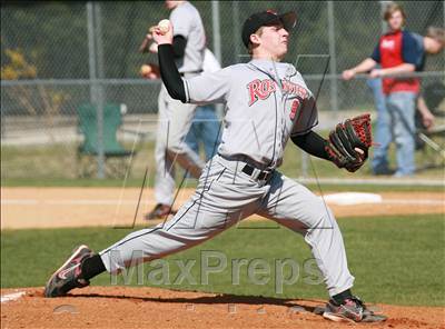 Thumbnail 1 in Ravenwood vs. Rossview photogallery.
