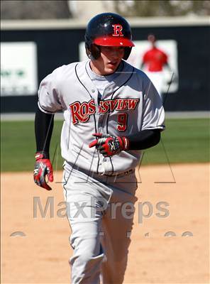 Thumbnail 1 in Ravenwood vs. Rossview photogallery.
