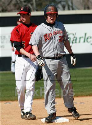 Thumbnail 2 in Ravenwood vs. Rossview photogallery.