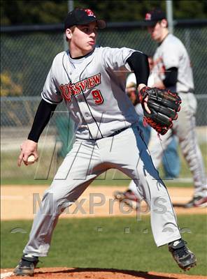 Thumbnail 2 in Ravenwood vs. Rossview photogallery.