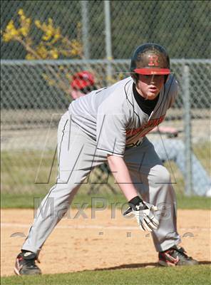 Thumbnail 1 in Ravenwood vs. Rossview photogallery.