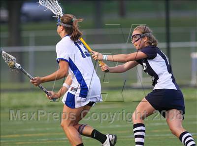 Thumbnail 2 in Wilton vs. Darien (CIAC Division I Final) photogallery.