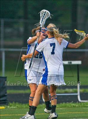 Thumbnail 1 in Wilton vs. Darien (CIAC Division I Final) photogallery.