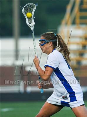 Thumbnail 3 in Wilton vs. Darien (CIAC Division I Final) photogallery.