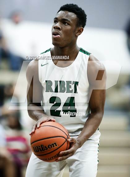 Thumbnail 3 in  Ribet Academy vs West Ranch photogallery.